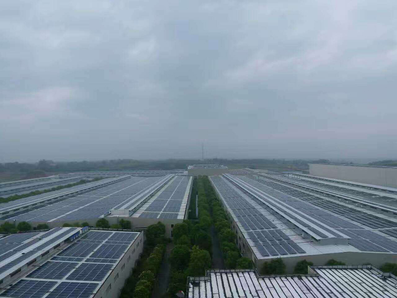 安徽芜湖科逸住宅11.4MWp屋顶分布式光伏发电项目.jpg