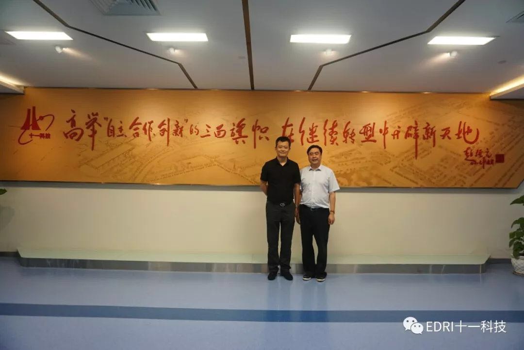 1530758801141931.jpg 4.jpg